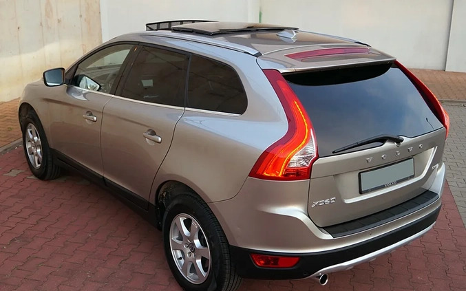 Volvo XC 60 cena 54999 przebieg: 156300, rok produkcji 2012 z Starachowice małe 781